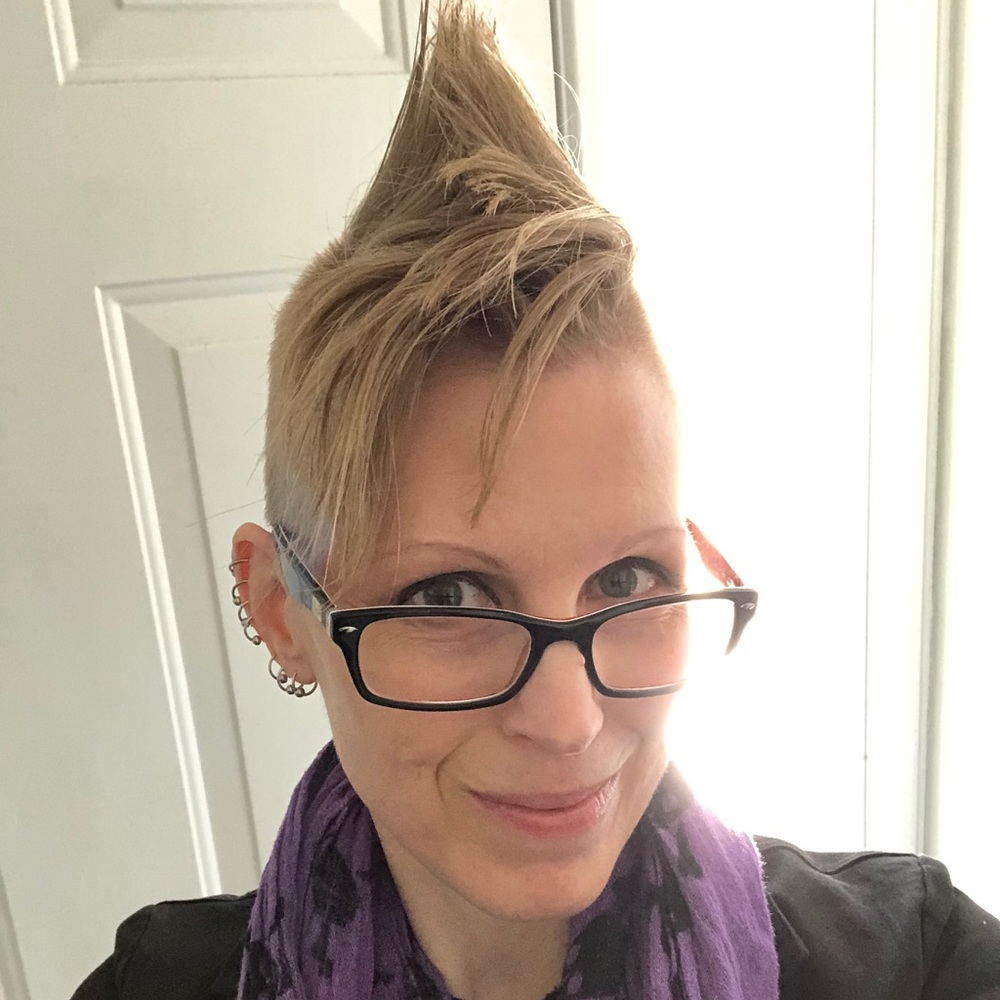 Meet your Posher, Kimberly